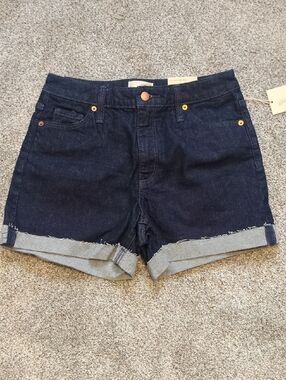 Universal Thread Dark Indigo Rolled Hem Denim Shorts